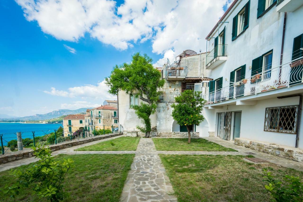 Borgo Dei Saraceni - Suites & Apartments Agropoli Exterior foto